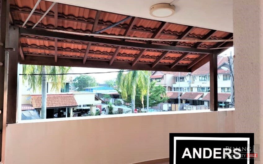 Slim Villas 3 Storey Terrace Renovated @ Jelutong Georgetown For Rent