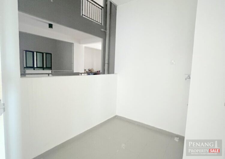 Grace Residence at jelutong BARE UNIT 1646sqft CITYVIEW 2 Car park