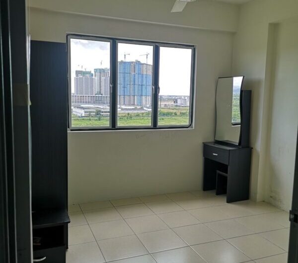Suria Apartment High Floor Hijau E-Komuniti Batu Kawan For Rent